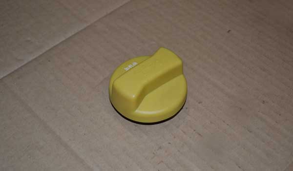 عکس_درب_روغن_موتور