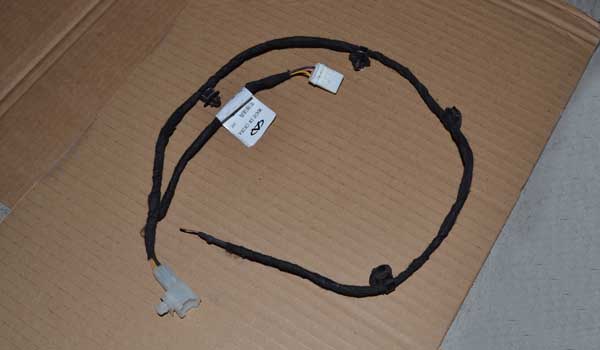 عکس_دسته_سیم_رابط_درب_صندوق